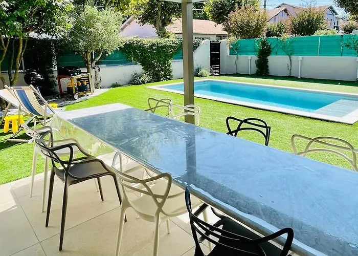 Bassina Avec Piscine Biarriz