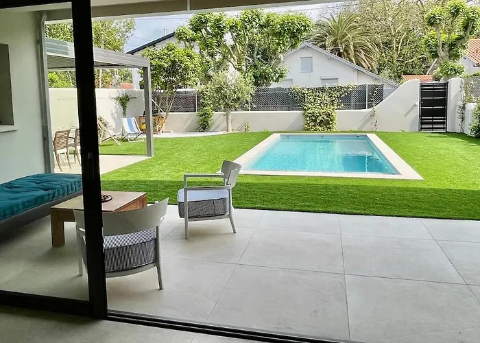Prázdninový dům Bassina Avec Piscine Biarritz