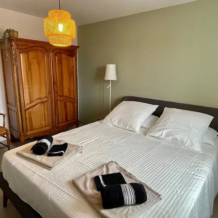 Bassina Avec Piscine Prázdninový dům